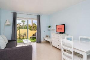 GuestReady - Modern Stay with Pool and Terrace