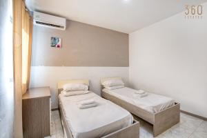 Spacious Swieqi Apartment with Private Terraces