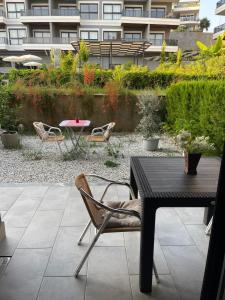 200m to Turquoise Bay Luxury Residence with Turkish Bath & Sauna