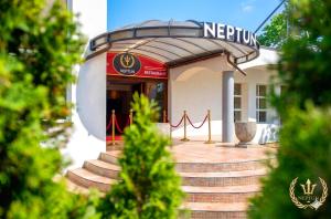 Neptun ψ Resort - Pokoje, Apartamenty, Kwatery, długie i krótkie terminy, cały rok - Rooms, Long-term, Short-term, Year-round