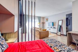 5 Star Loft w Rooftop Lounge and Pool in Westlands