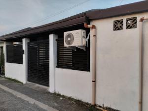 Vins Place Studio near DRMC City Hall ePark