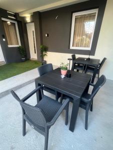 Peace Luxury Studios & Private Parking