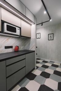 Easy Living MetroNest