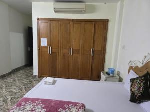 Nhà nghỉ Quang Thắng