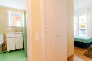 A46 Boho Chic 4BR Home with a Massive Balcony, close to Metro