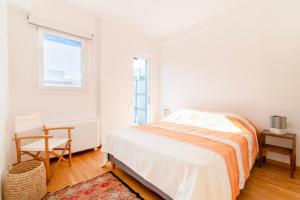 A46 Boho Chic 4BR Home with a Massive Balcony, close to Metro