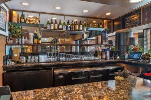 Best Western Plus Columbia River Hotel