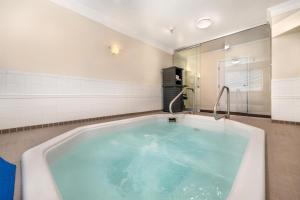 Best Western Plus Columbia River Hotel
