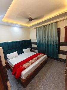 Devi Darshan residency