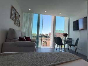 White River View 207