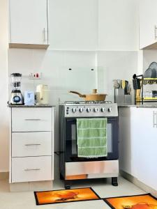 Grand midtown Elegant apartments 5mins to the CBD