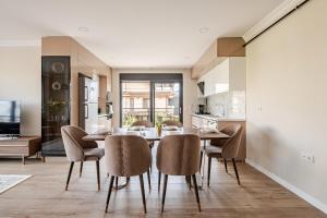 Elegant 3BR Izmit Apartments- Mountain View