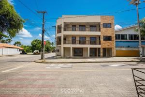 Apto Moderno a 160m da Praia de Cumbuco MCU0103