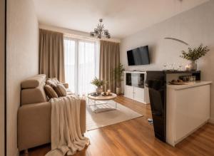 Golden Trio Apartment