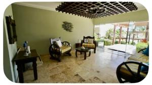 Get Away to Playa Juan Dolio, DR - Áreas Sociales Con Piscina, Gazebo, BBQ, Zona Privada De Playa, Vistas Expectaculares, Atardeceres De Ensueño, Wifi, Parqueo - Apartamentos de 2 y 3 Habitaciones