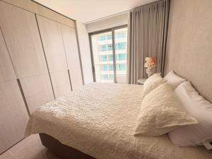 Loft Con Balcón y Vista Al Mar Piso 9