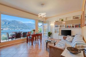 Ambra Lakeside Retreat & View with Terrace - Happy Rentals
