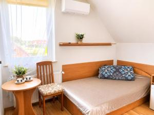Studio for 2 people near the sea