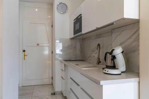 Suite Apartment Hidden Gem next Synagogue - A