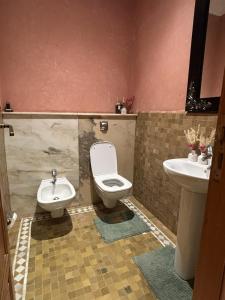 golden palm apartment
