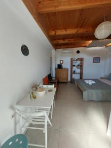 Sea Breeze studio Tsoutsouros