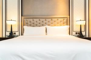 EL DE Skyline Grand - Near IGI Airport Delhi