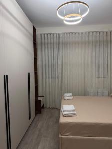 White Diamond Apartment