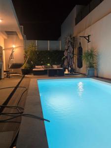 villa garden priv heated pool, near beach, lisbon