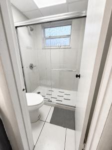 EcoStays Apartment Near Miami Airport 202