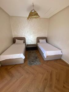 Paradis S L Guest Farm