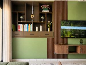 The Olive Flat