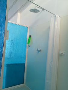 Apartaestudio Moderno con Aire Acondicionado, WiFi 900MB y Código de Acceso