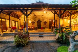 Bima House - Quiet Family Home in Ubud Sleeps 6