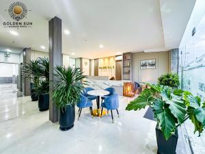 Golden Sun Hotel Apartments 5 - Đảo Kim Cương