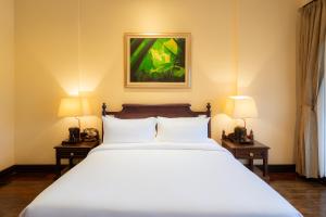 Santi Resort & Spa