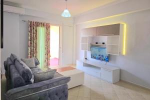 Mandalay Suites By The Beach 079 - Happy Rentals
