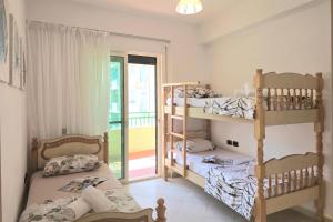 Mandalay Suites By The Beach 079 - Happy Rentals