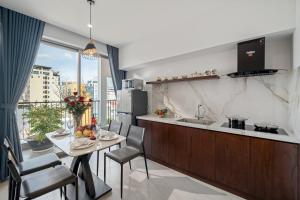 An Beach Hotel & Apartment - Near My Khe Beach