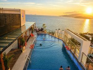 Apt Full Option In The Dqua Hotel