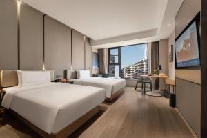 Atour Hotel Chongqing Nanping Pedestrain Street