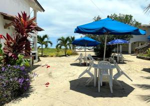 Sundown Beach Hotel