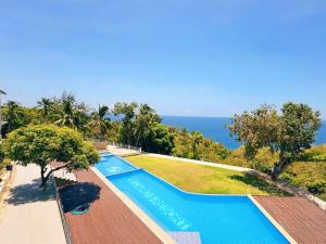 De Cairos Mountain & Ocean View Villa