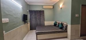 FabHotels Parkview