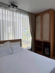 La Mer Cat Ba Boutique Hotel