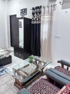 SriSadan Peaceful Stay Near the Ganges