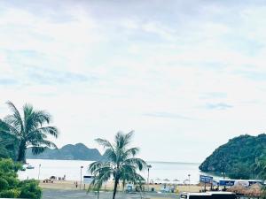 La Mer Cat Ba Boutique Hotel