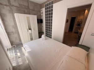 JOIVY Cosy & Modern Apartments near Milan Central Station