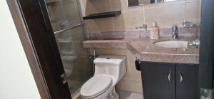 Beautiful Apartment Near Airport