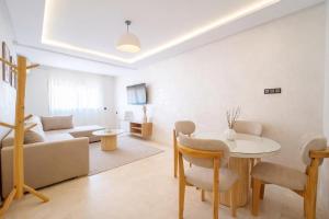 2 Bedrooms Bali pool - Sunny - 3 min to M Avenue